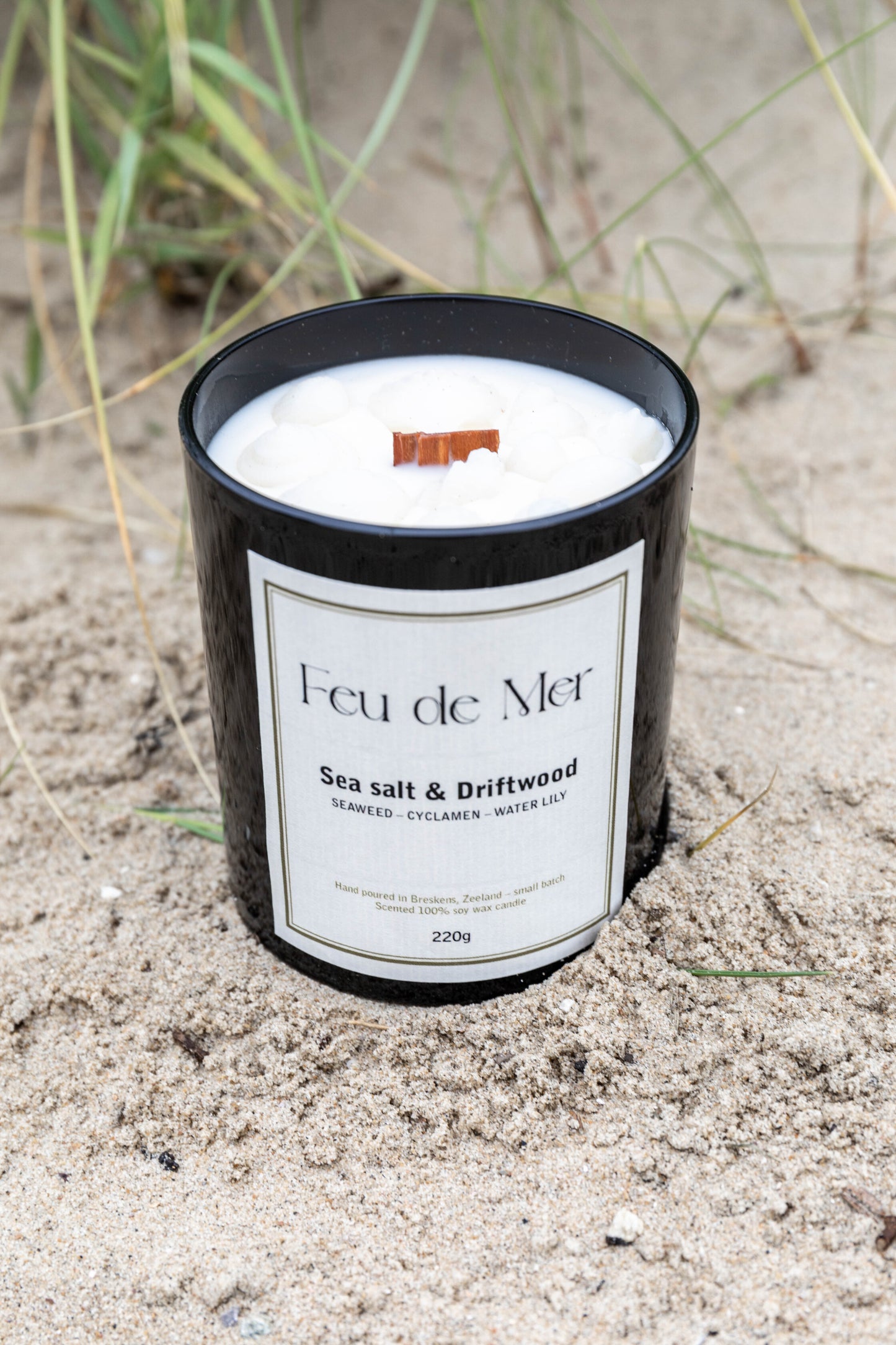 Sea salt & driftwood - geurkaars 220g