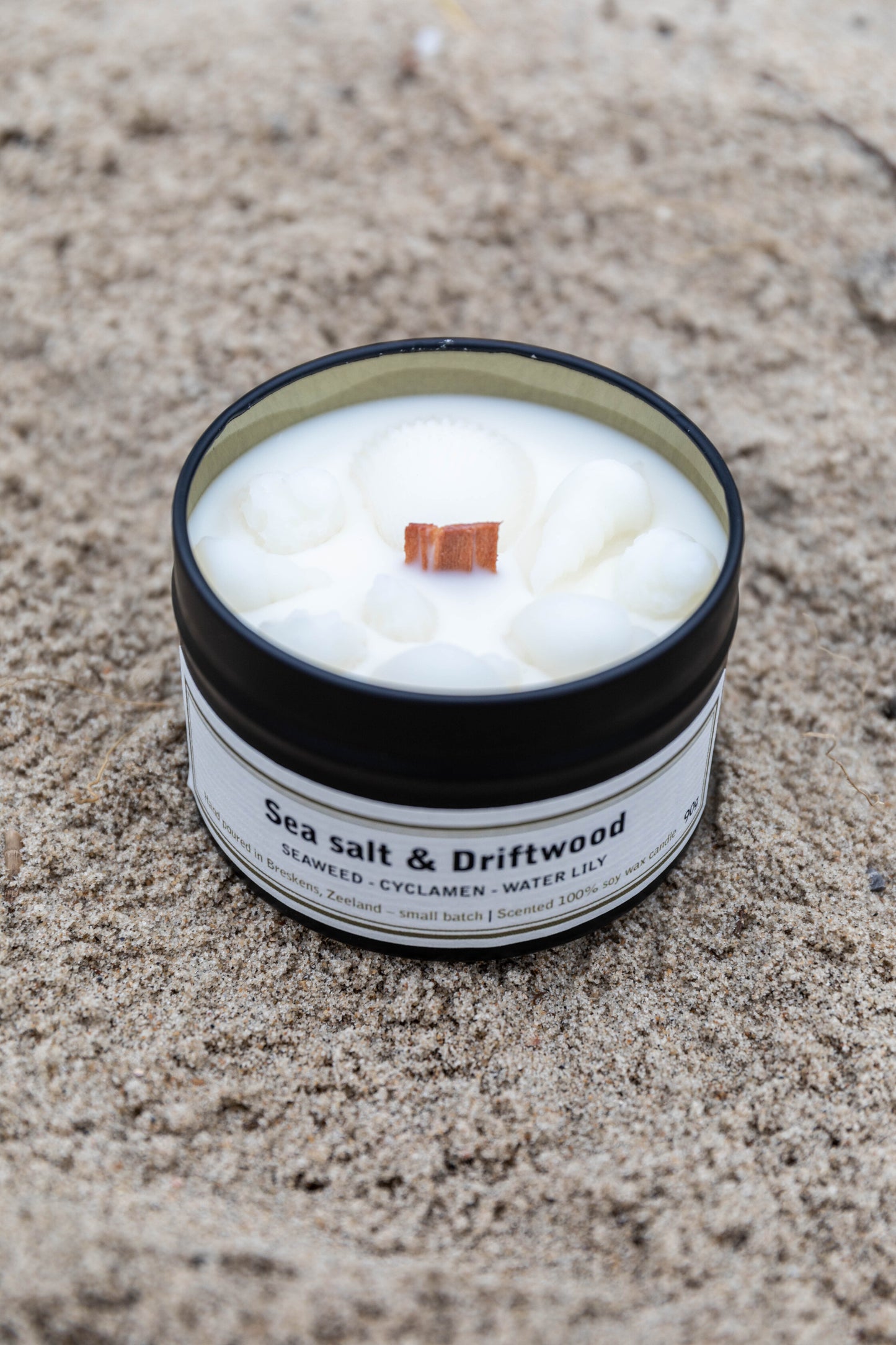 Sea salt & driftwood - geurkaars 90g