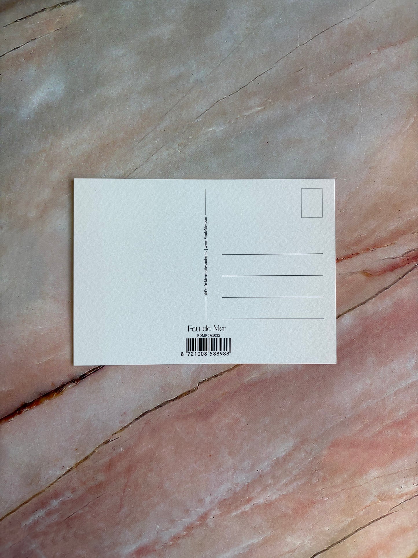 Ansichtkaart - De zee is stil, maar de herinneringen blijven altijd bij ons