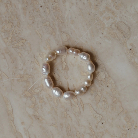 Pearl - ring