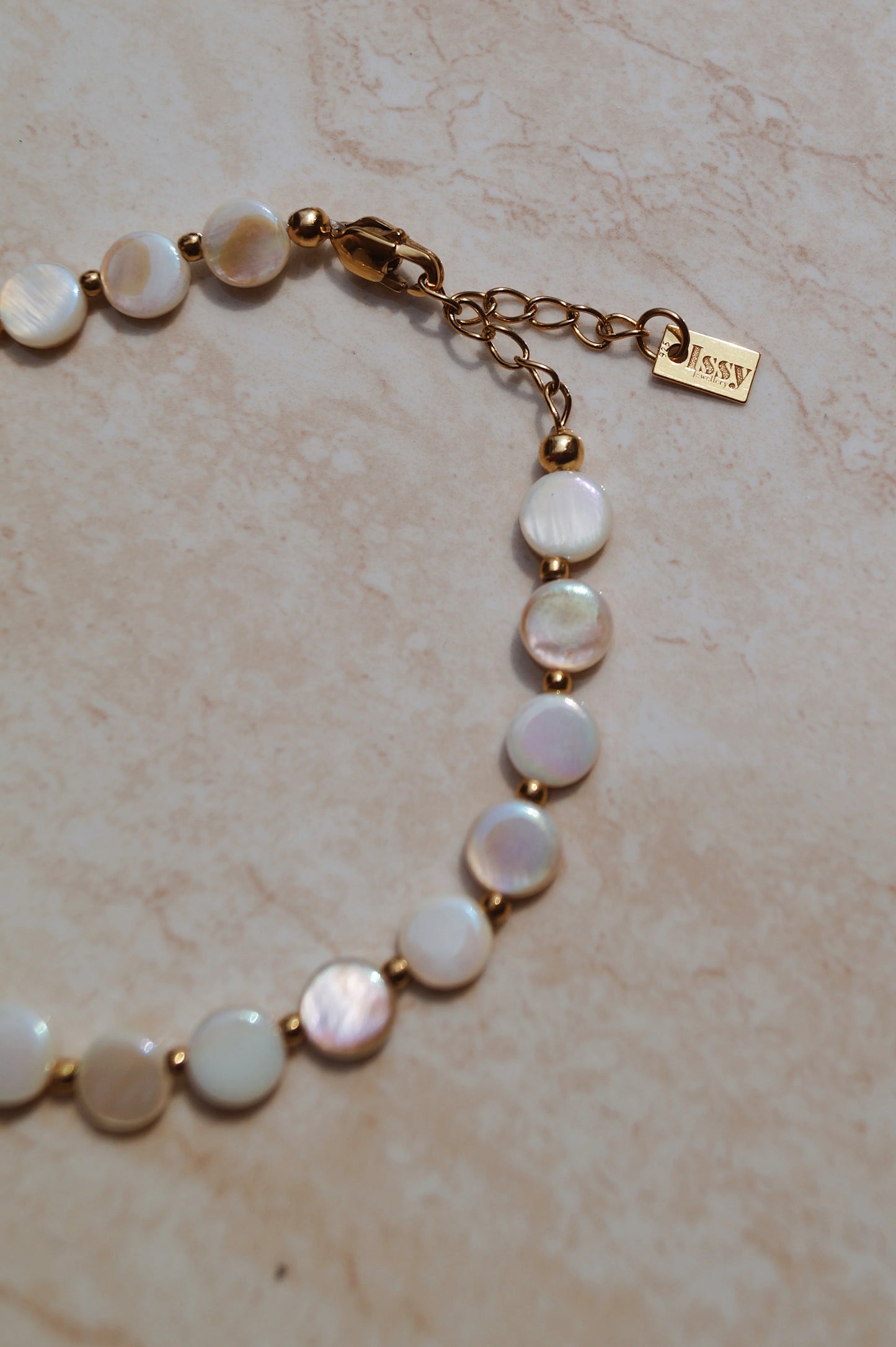 Round shell - armband